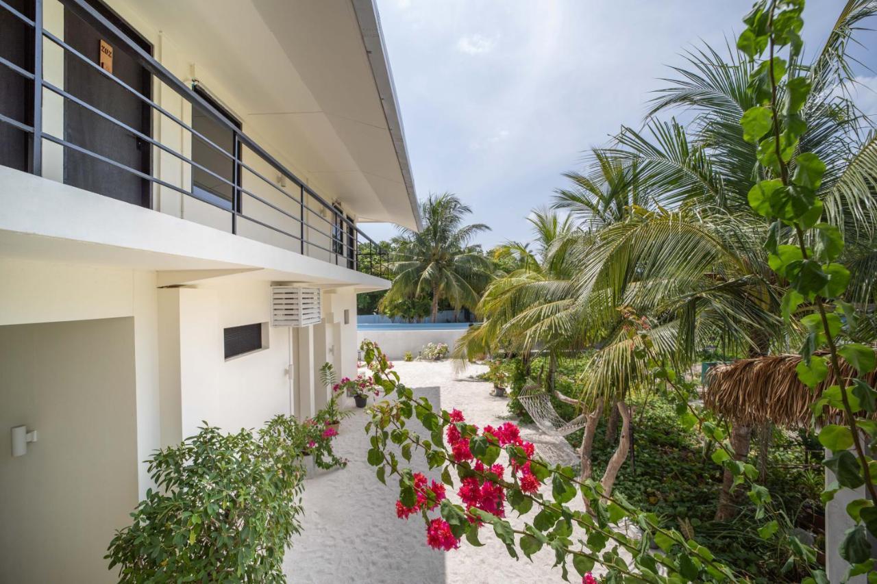 Rasdhoo Dive Lodge Exterior foto